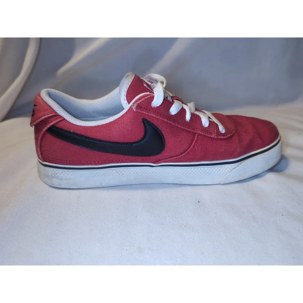 Nike 6.0 Mavrk Low 2 Canvas Red White Sneakers Men's Sz 8.5 Shoes 442475-600